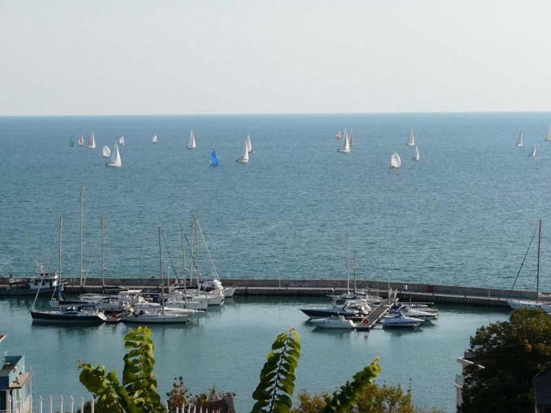 Family Hotel Balchik Exterior photo